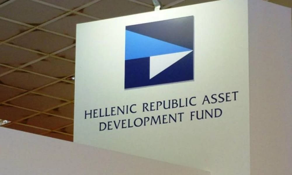 Υπερταμείο και ΤΑΙΠΕΔ εξετάζουν τη μείωση της συμμετοχής τους στη ΔΕΗ με στόχο να αυξηθεί η ελεύθερη διασπορά στο μετοχικό κεφάλαιο της επιχείρησης